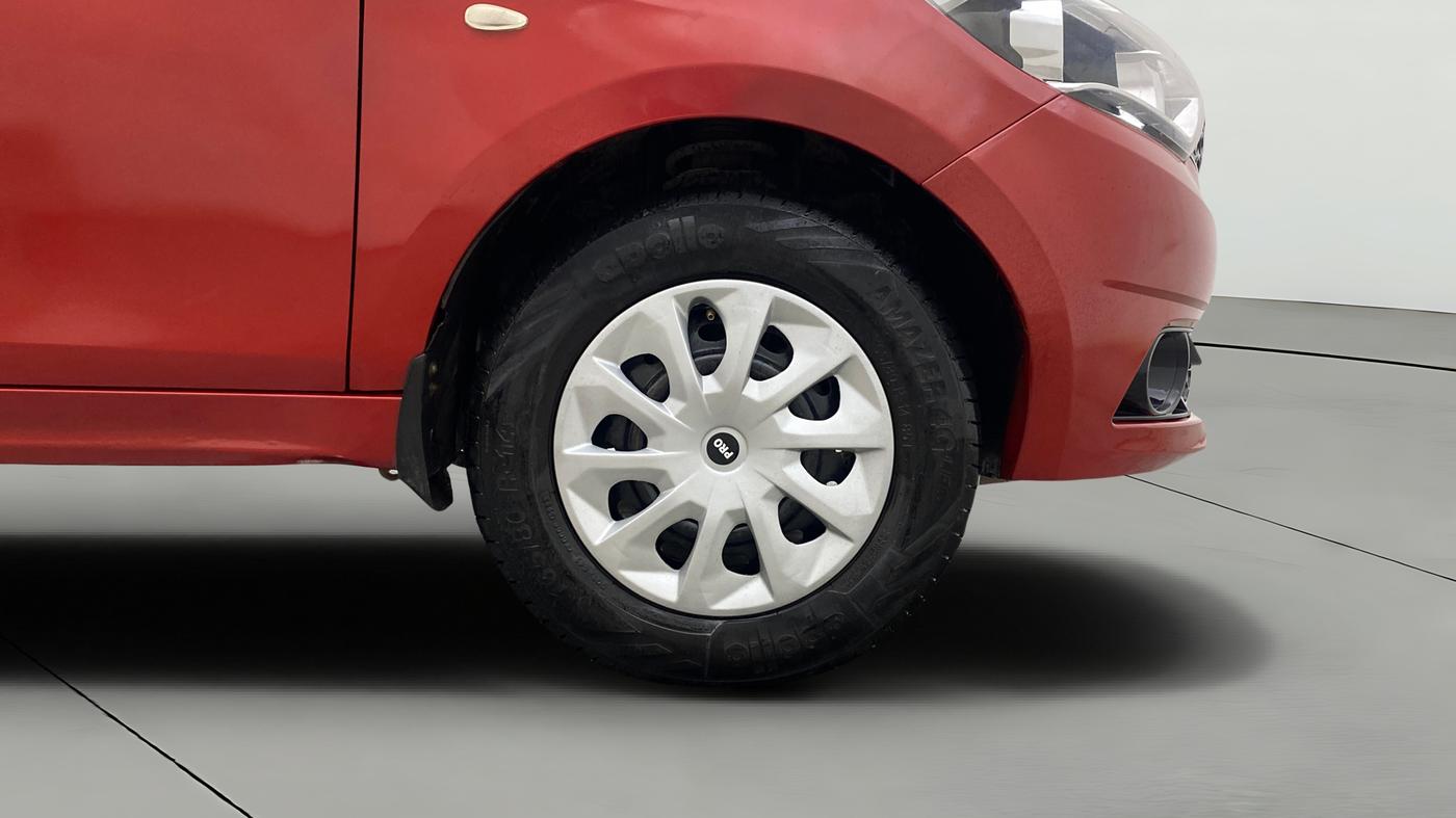 2017 Tata TIGOR XM PETROL, Petrol, Manual, 60,339 km, Right Front Wheel