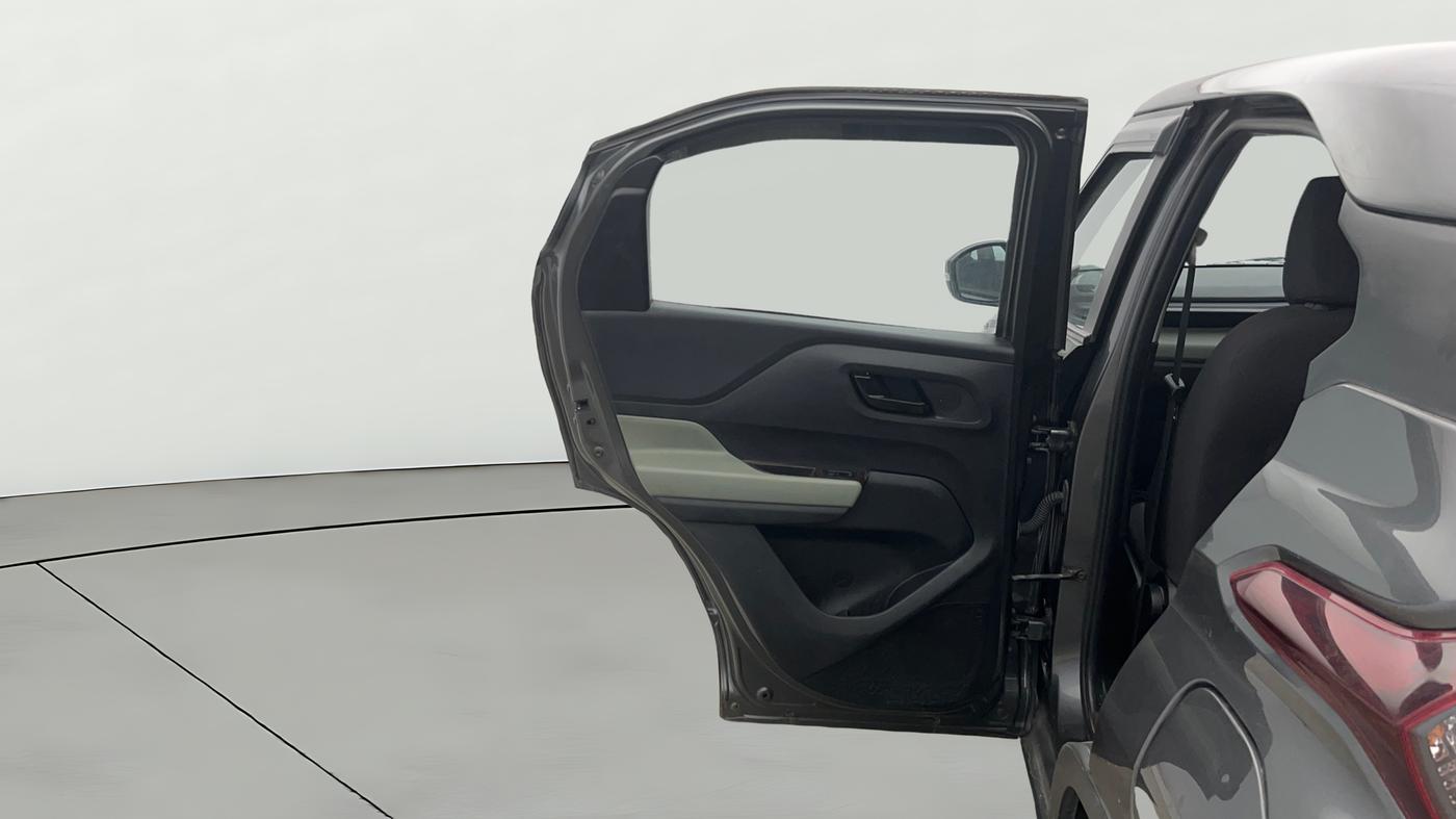 2022 Tata PUNCH ADVENTURE AMT, Petrol, Automatic, 45,218 km, LHS Rear Door