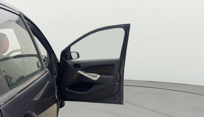 2012 Ford Figo TITANIUM 1.4 DIESEL, Diesel, Manual, 76,063 km, RHS Front Door