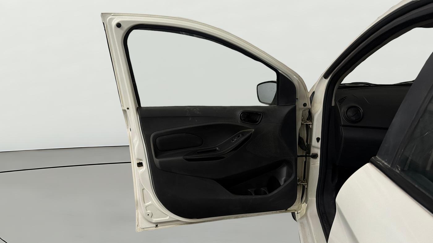2021 Ford New Figo TITANIUM PLUS 1.2 PETROL AT, Petrol, Automatic, 69,969 km, LHS Front Door