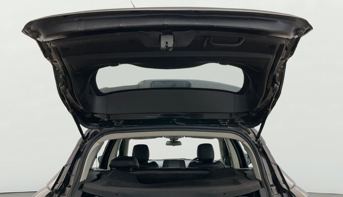 2022 Tata Harrier XT PLUS 2.0L KRYOTEC DARK EDITON, Diesel, Manual, 89,505 km, Boot Door Open