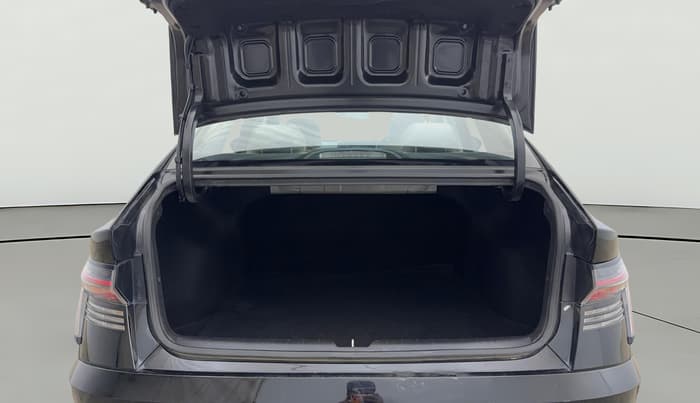 2023 Hyundai Verna SX 1.5 l MPI, Petrol, Manual, 28,619 km, Boot Open Zoomed View