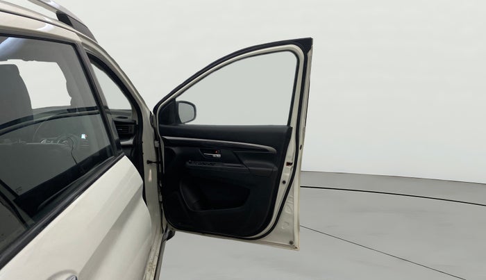 2019 Maruti XL6 ALPHA MT, Petrol, Manual, 52,801 km, RHS Front Door