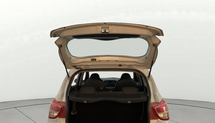 2015 Hyundai Grand i10 SPORTZ 1.2 KAPPA VTVT, Petrol, Manual, 31,215 km, Boot Door Open