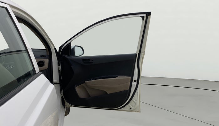 2016 Hyundai Grand i10 MAGNA 1.2 KAPPA VTVT, Petrol, Manual, 77,533 km, RHS Front Door