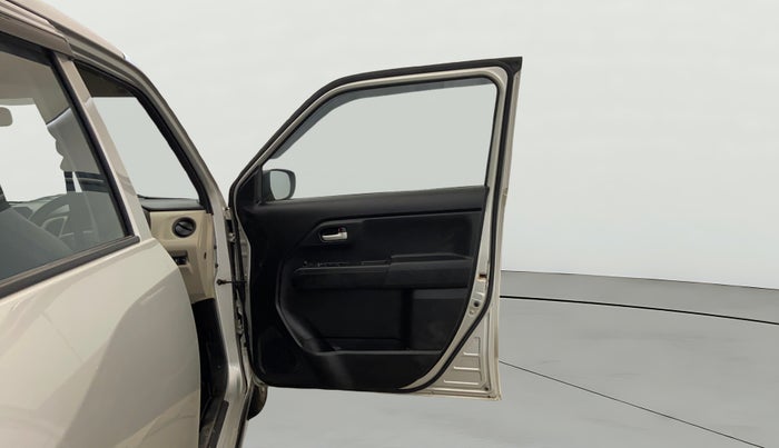 2024 Maruti New Wagon-R VXI 1.0, Petrol, Manual, 14,055 km, RHS Front Door