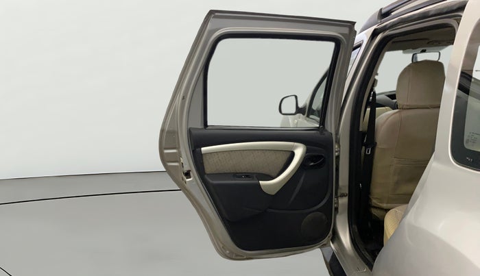 2013 Renault Duster RXL PETROL, Petrol, Manual, 1,35,055 km, LHS Rear Door