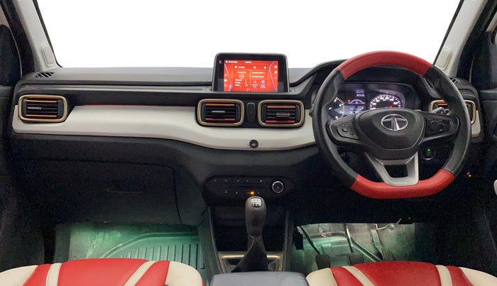 2022 Tata PUNCH ACCOMPLISHED MT, CNG, Manual, 74,630 km, Dashboard