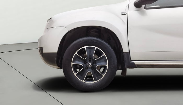 2016 Renault Duster 110 PS RXZ 4X2 AMT DIESEL, Diesel, Automatic, 90,036 km, Left Front Wheel