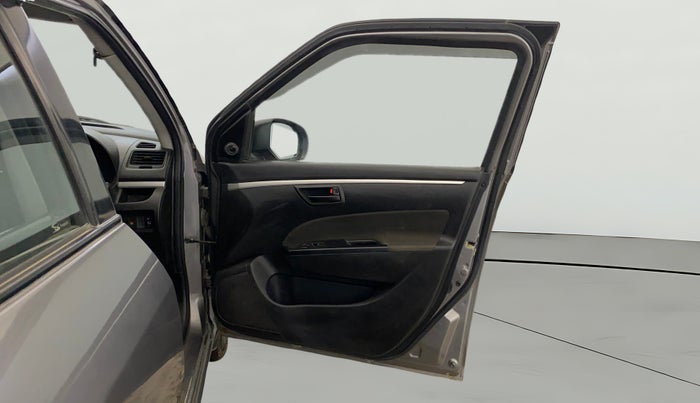 2017 Maruti Swift LXI (O), Petrol, Manual, 46,024 km, RHS Front Door