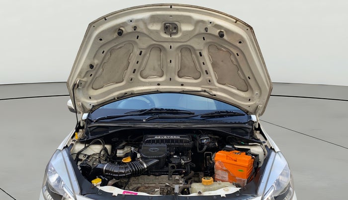 2018 Tata Tiago XZ PETROL, Petrol, Manual, 61,943 km, Open Bonet