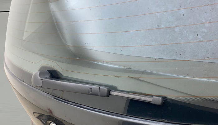 2015 Volkswagen Polo COMFORTLINE 1.2L, Petrol, Manual, 73,819 km, Rear Wiper