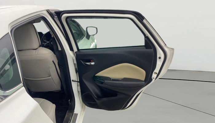 2024 Toyota Glanza V, Petrol, Manual, 39,116 km, RHS Rear Door