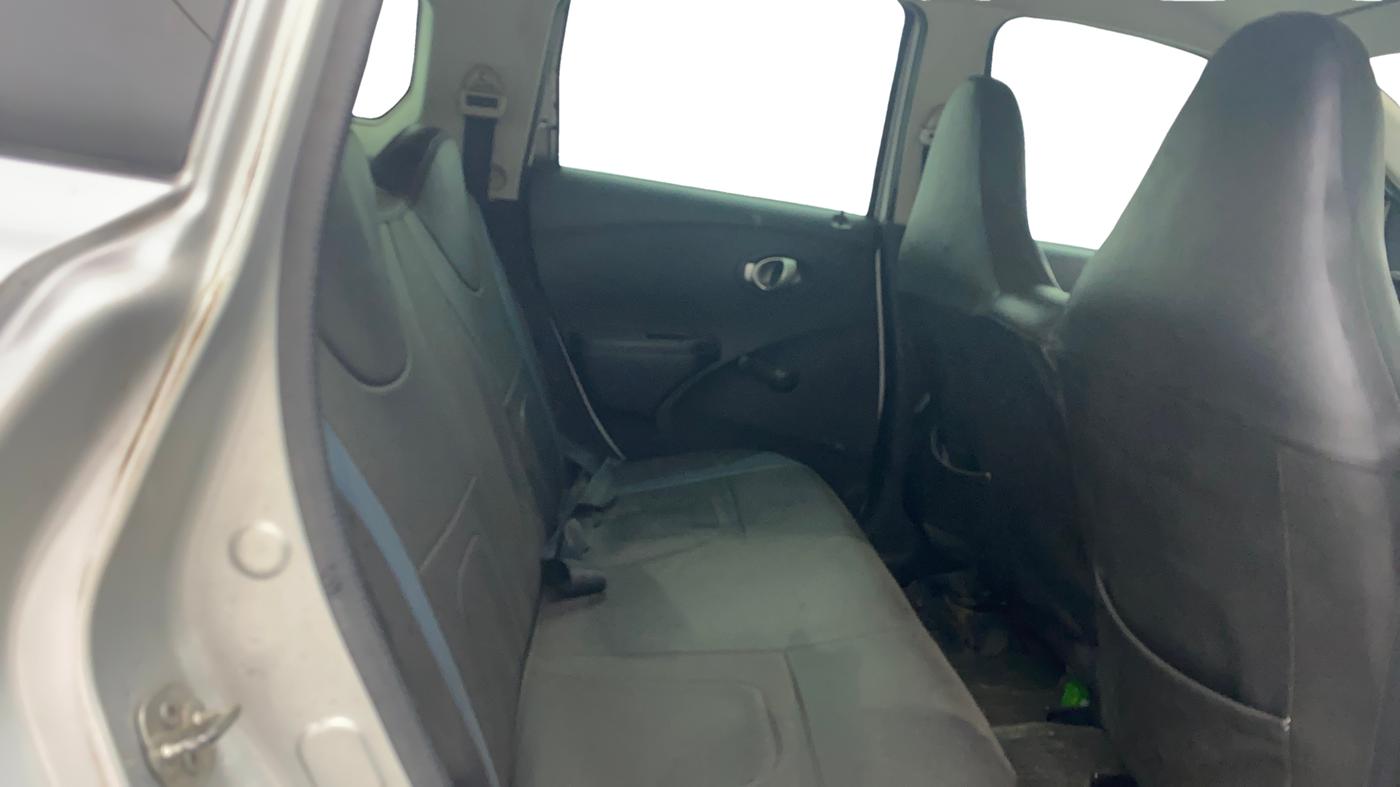 2018 Datsun Go Plus T, Petrol, Manual, 92,703 km, Right Side Rear Door Cabin