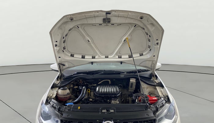 2020 Volkswagen Polo COMFORTLINE PLUS 1.0L MPI, Petrol, Manual, 54,210 km, Open Bonet