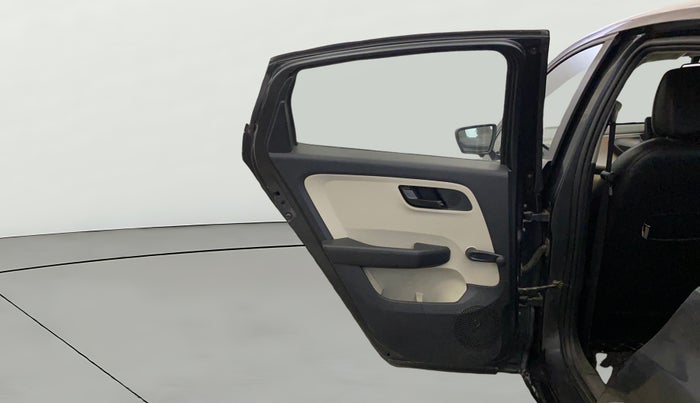 2021 Tata ALTROZ XE DIESEL, Diesel, Manual, 37,790 km, LHS Rear Door