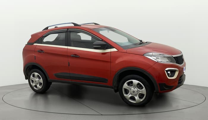 2018 Tata NEXON XM PETROL, Petrol, Manual, 71,164 km, SRP