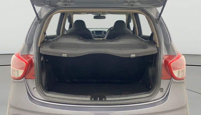 2018 Hyundai Grand i10 SPORTZ 1.2 KAPPA VTVT, Petrol, Manual, 40,566 km, Boot Open Zoomed View