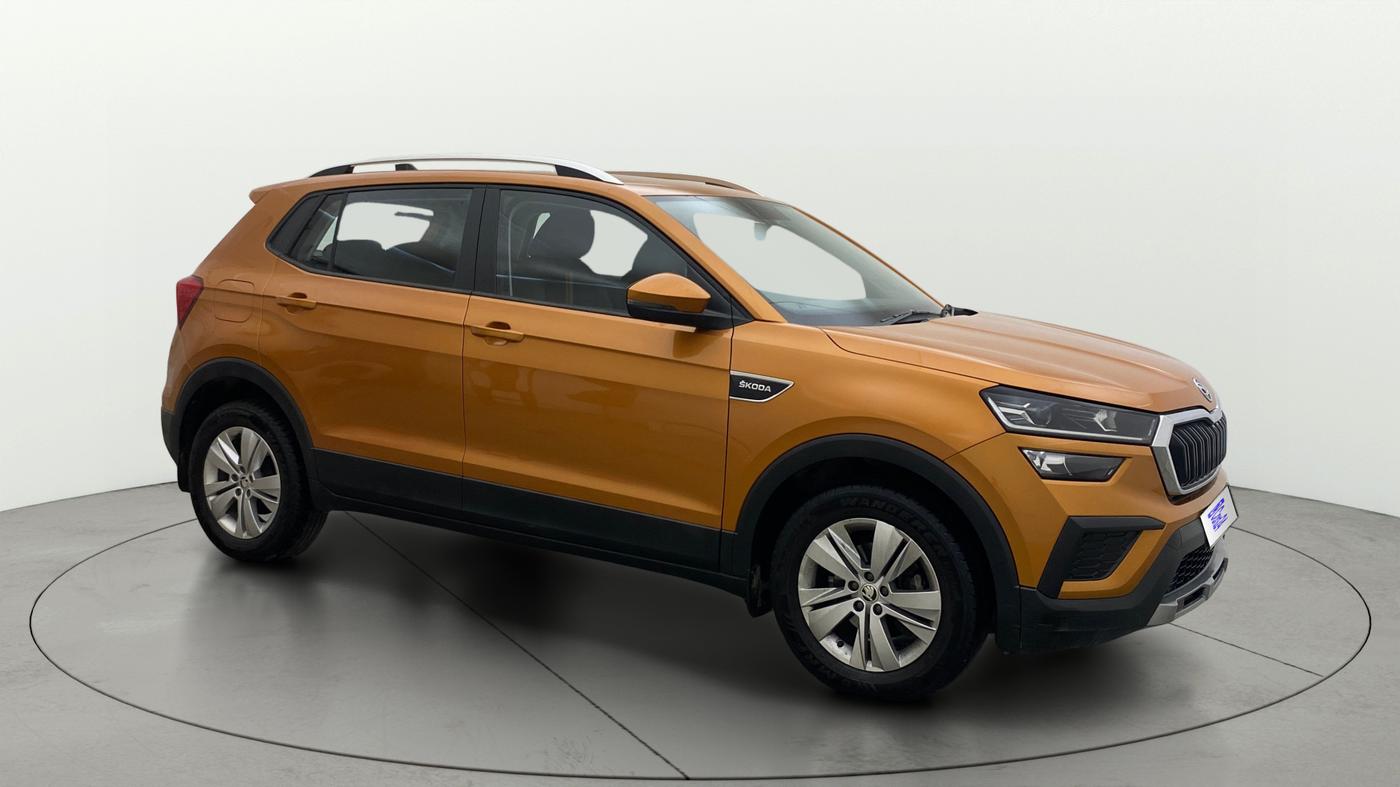 2023 Skoda KUSHAQ AMBITION 1.0L TSI AT, Petrol, Automatic, 15,555 km, Right Front Diagonal