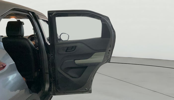 2023 Tata PUNCH ADVENTURE MT, Petrol, Manual, 31,710 km, RHS Rear Door