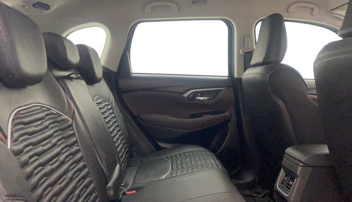 2023 Maruti Grand Vitara ZETA SMART HYBRID, Petrol, Manual, 47,376 km, Right Side Rear Door Cabin