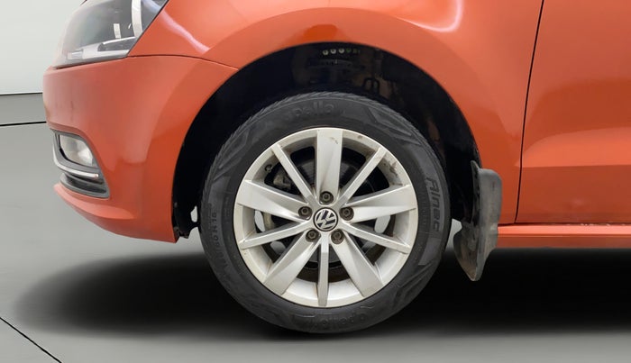 2015 Volkswagen Polo HIGHLINE1.2L, Petrol, Manual, 34,082 km, Left Front Wheel
