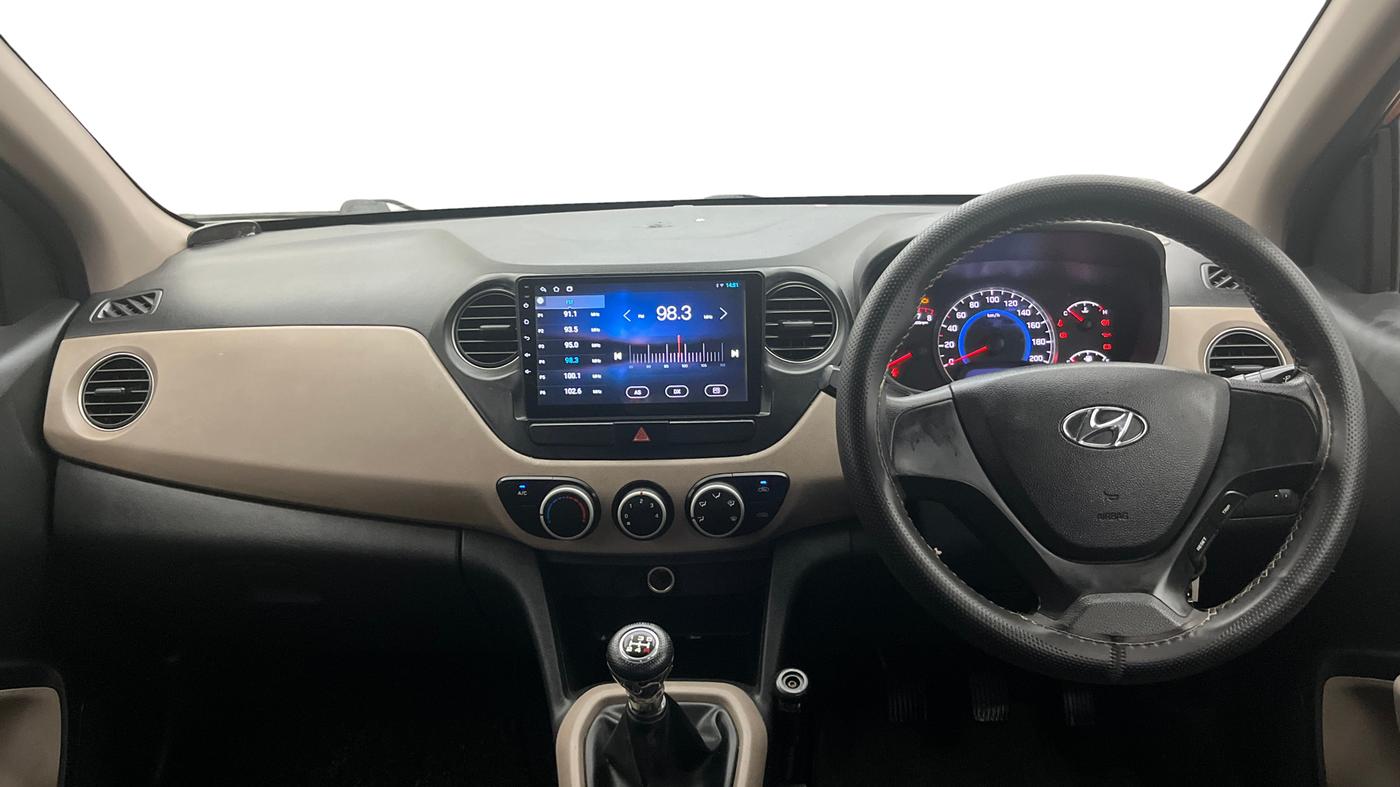 2016 Hyundai Grand i10 MAGNA 1.2 KAPPA VTVT, Petrol, Manual, 29,647 km, Dashboard