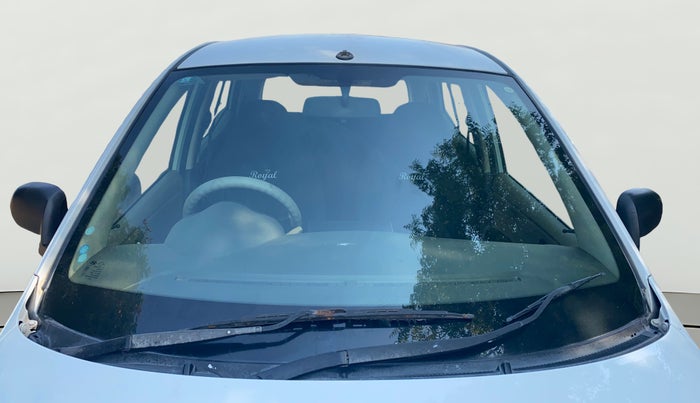 2014 Hyundai i10 MAGNA 1.1, CNG, Manual, 91,829 km, Front Windshield