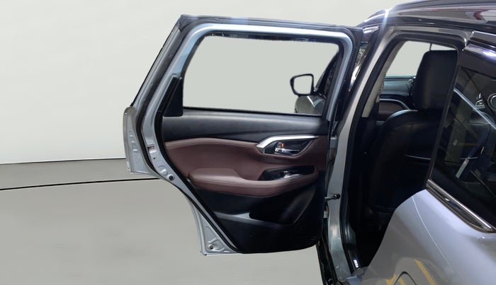 2024 Maruti Grand Vitara SIGMA SMART HYBRID, Petrol, Manual, 18,449 km, LHS Rear Door