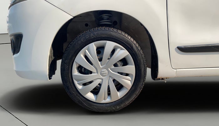 2015 Maruti Wagon R 1.0 VXI, Petrol, Manual, 80,292 km, Left Front Wheel