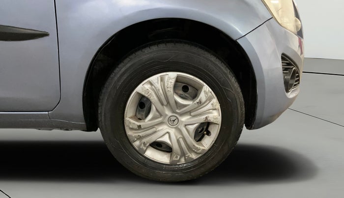 2014 Maruti Ritz VXI, Petrol, Manual, 72,014 km, Right Front Wheel