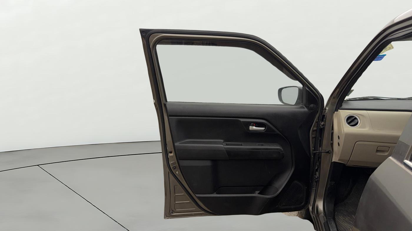 2023 Maruti New Wagon-R VXI CNG 1.0, CNG, Manual, 34,914 km, LHS Front Door