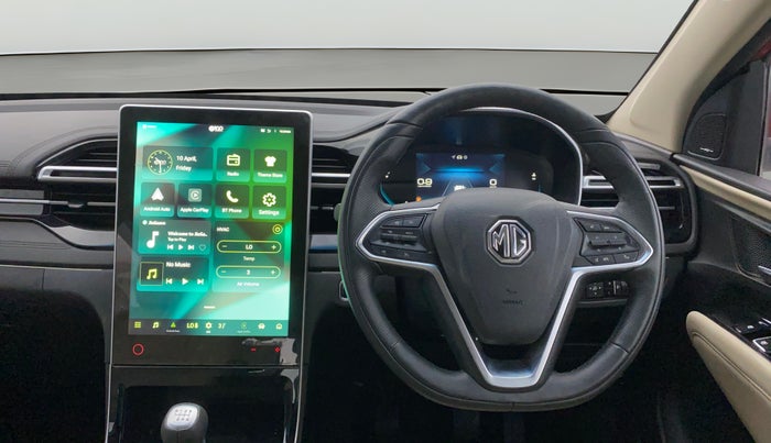 2023 MG HECTOR SMART PRO 1.5 TURBO MT PETROL, Petrol, Manual, 16,880 km, Steering Wheel Close Up