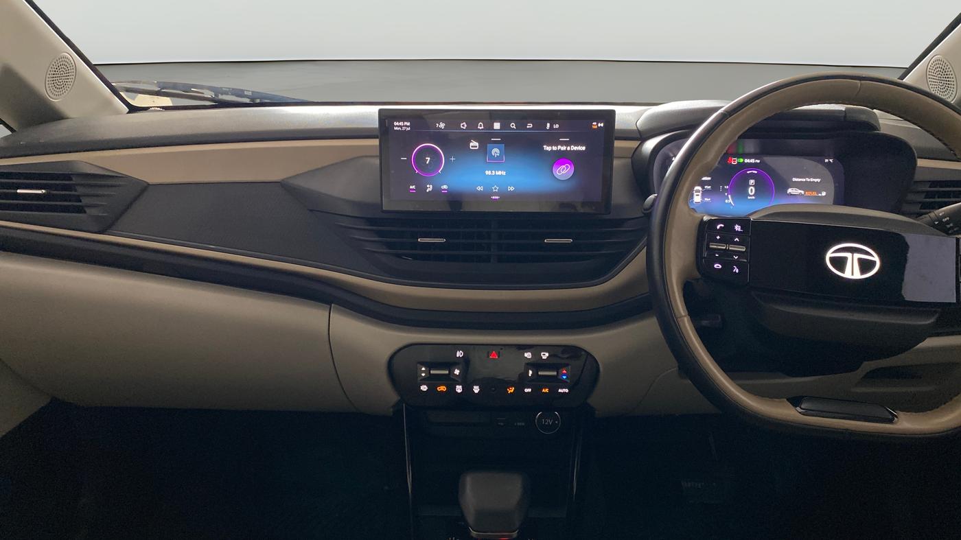 2025 Tata ALTROZ Accomplished Plus S Petrol 6DCT, Petrol, Automatic, 35,037 km, Air Conditioner