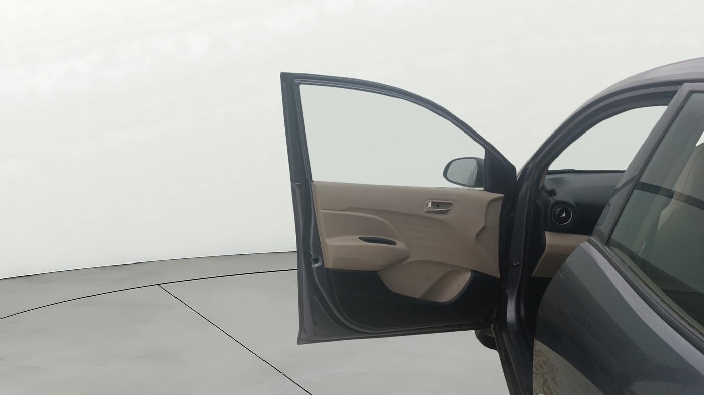 2019 Hyundai NEW SANTRO SPORTZ MT, Petrol, Manual, 29,323 km, LHS Front Door
