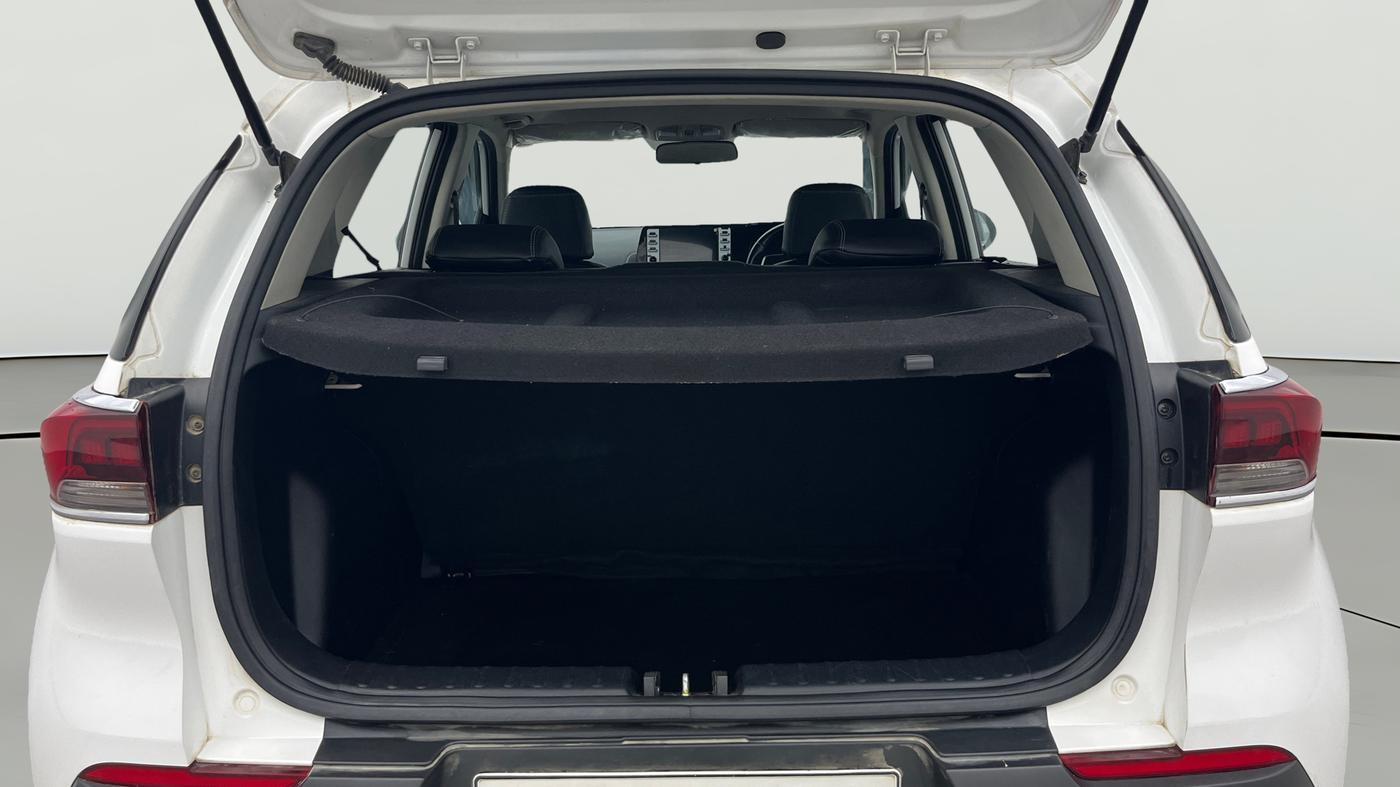 2021 KIA SONET HTX 1.5, Diesel, Manual, 64,663 km, Boot Open Zoomed View