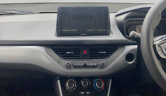 2021 Tata NEXON XMA SUNROOF PETROL, Petrol, Automatic, 20,203 km, Air Conditioner