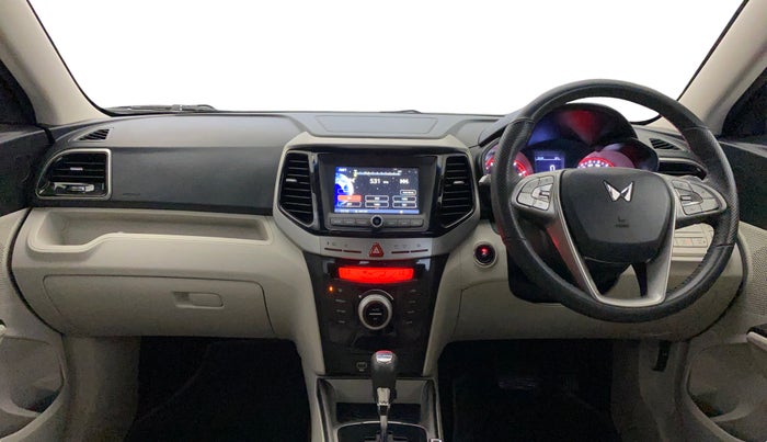 2022 Mahindra XUV300 W8 (O) 1.2 PETROL AMT, Petrol, Automatic, 39,378 km, Dashboard