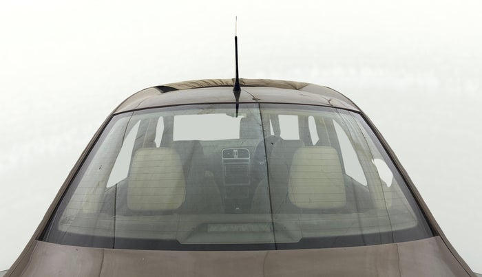 2015 Volkswagen Vento HIGHLINE 1.6 MPI, Petrol, Manual, 57,746 km, Rear Windshield