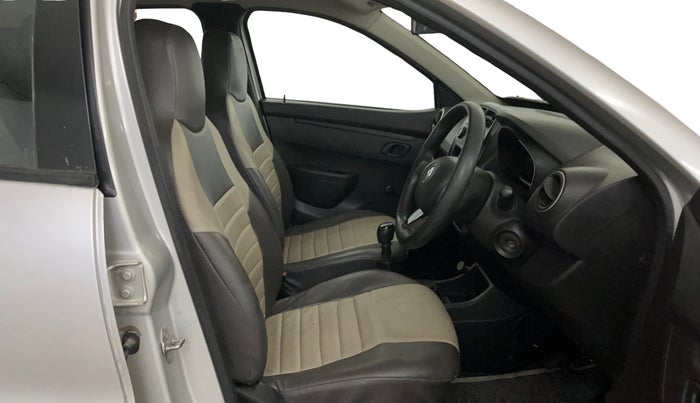 2017 Renault Kwid RXL, Petrol, Manual, 59,888 km, Right Side Front Door Cabin