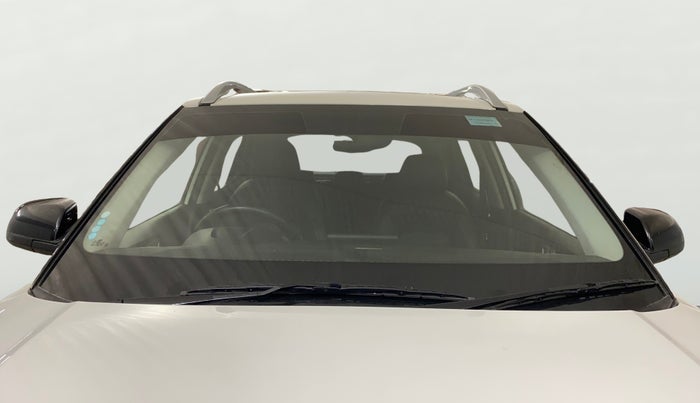 2023 Hyundai VENUE SX 1.2 PETROL, Petrol, Manual, 11,228 km, Front Windshield