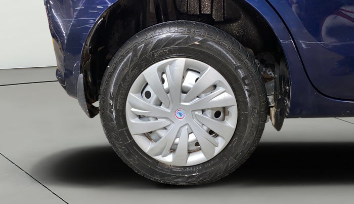 2023 Maruti Swift LXI, Petrol, Manual, 24,785 km, Right Rear Wheel