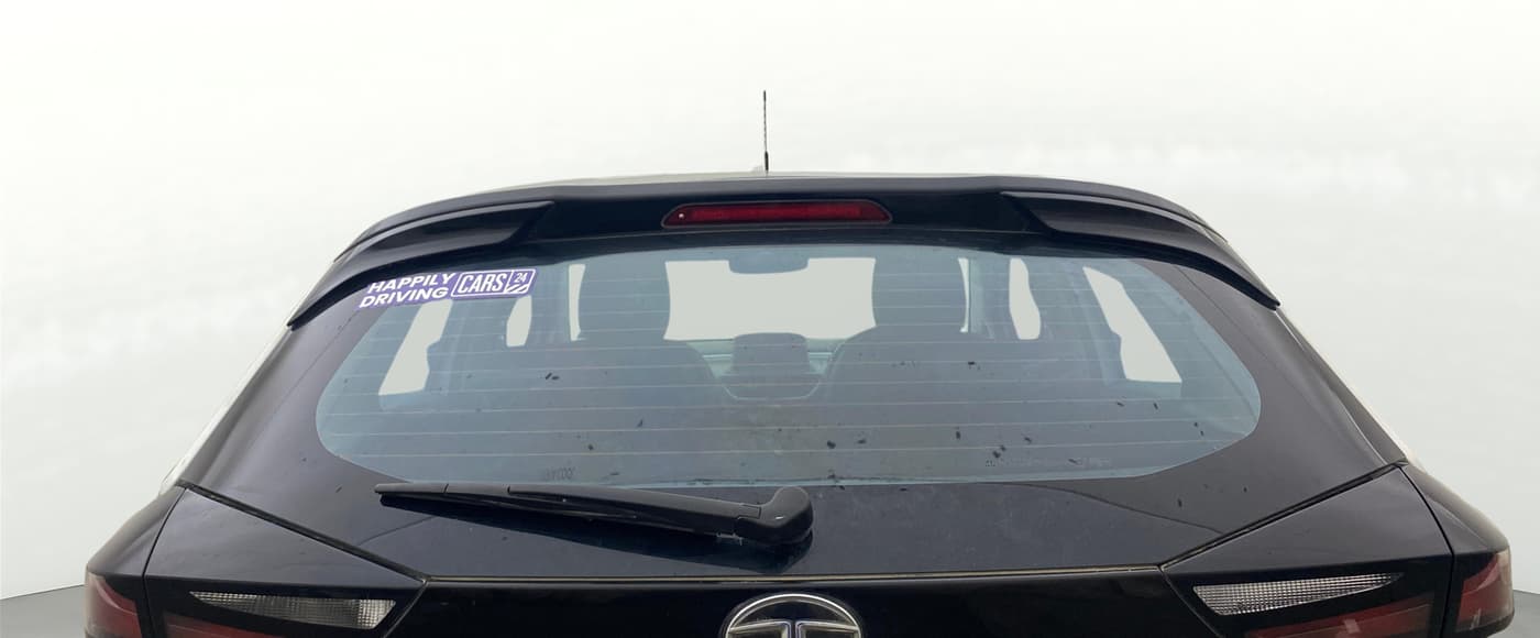 2022 Tata ALTROZ XZA PLUS, Petrol, Automatic, 56,299 km, Rear Windshield