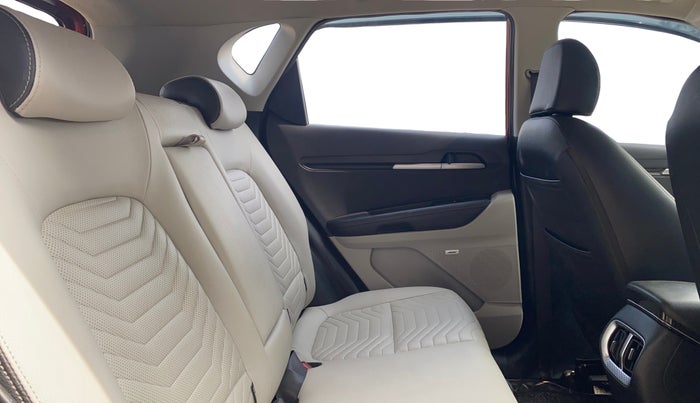 2021 KIA SONET HTX PLUS 1.0 IMT, Petrol, Manual, 50,123 km, Right Side Rear Door Cabin