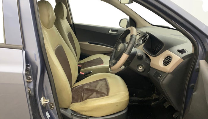 2015 Hyundai Grand i10 SPORTZ 1.1 CRDI, Diesel, Manual, 96,415 km, Right Side Front Door Cabin