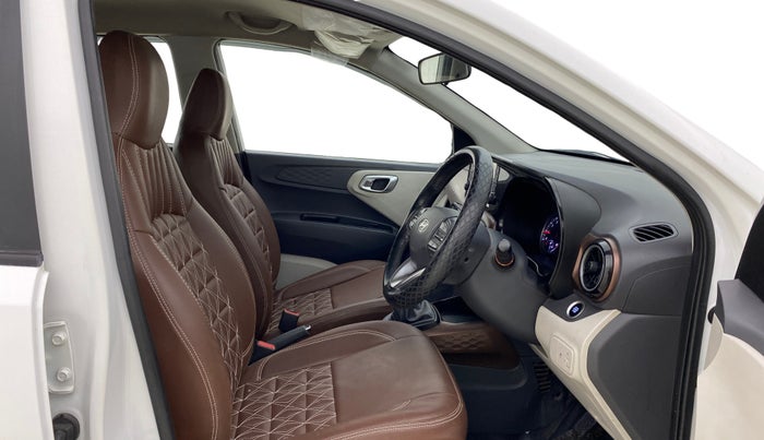 2023 Hyundai AURA SX 1.2, Petrol, Manual, 57,248 km, Right Side Front Door Cabin