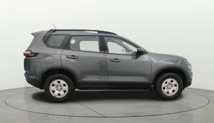2022 Tata Safari XM, Diesel, Manual, 63,239 km, Right Side View
