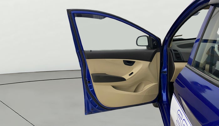 2016 Hyundai Eon MAGNA +, Petrol, Manual, 21,885 km, LHS Front Door