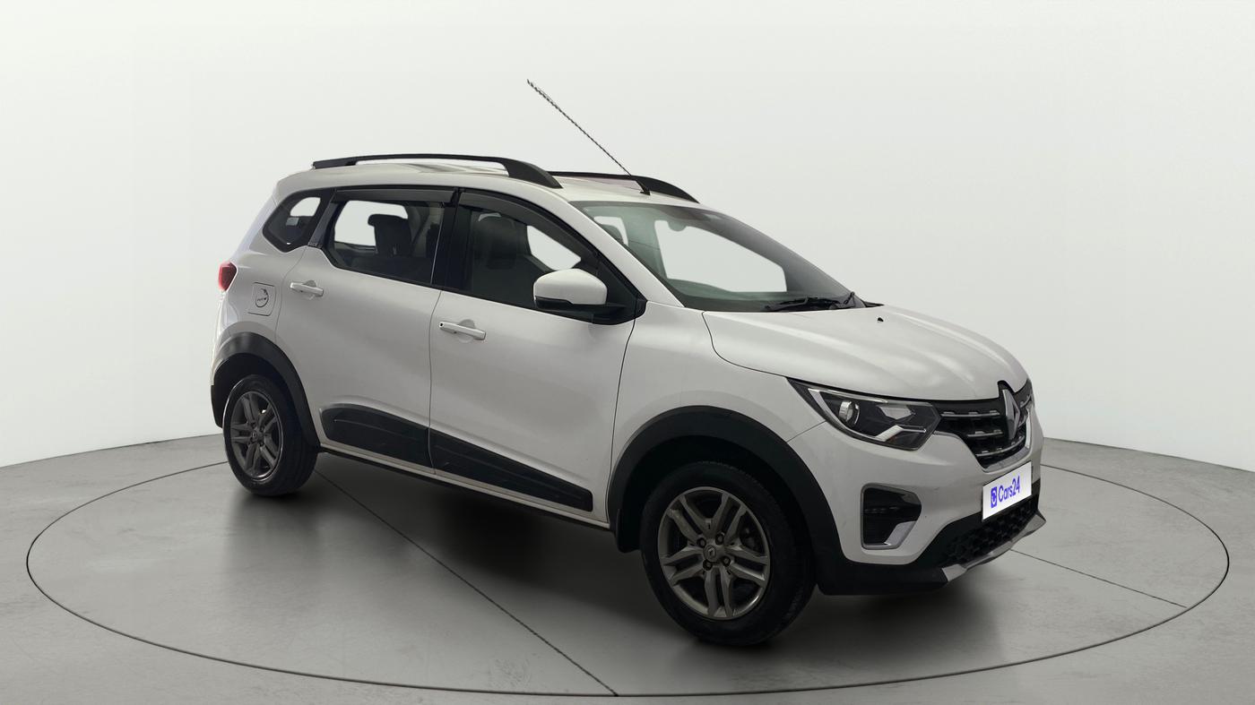 2021 Renault TRIBER RXZ AMT, Petrol, Automatic, 11,240 km, Right Front Diagonal