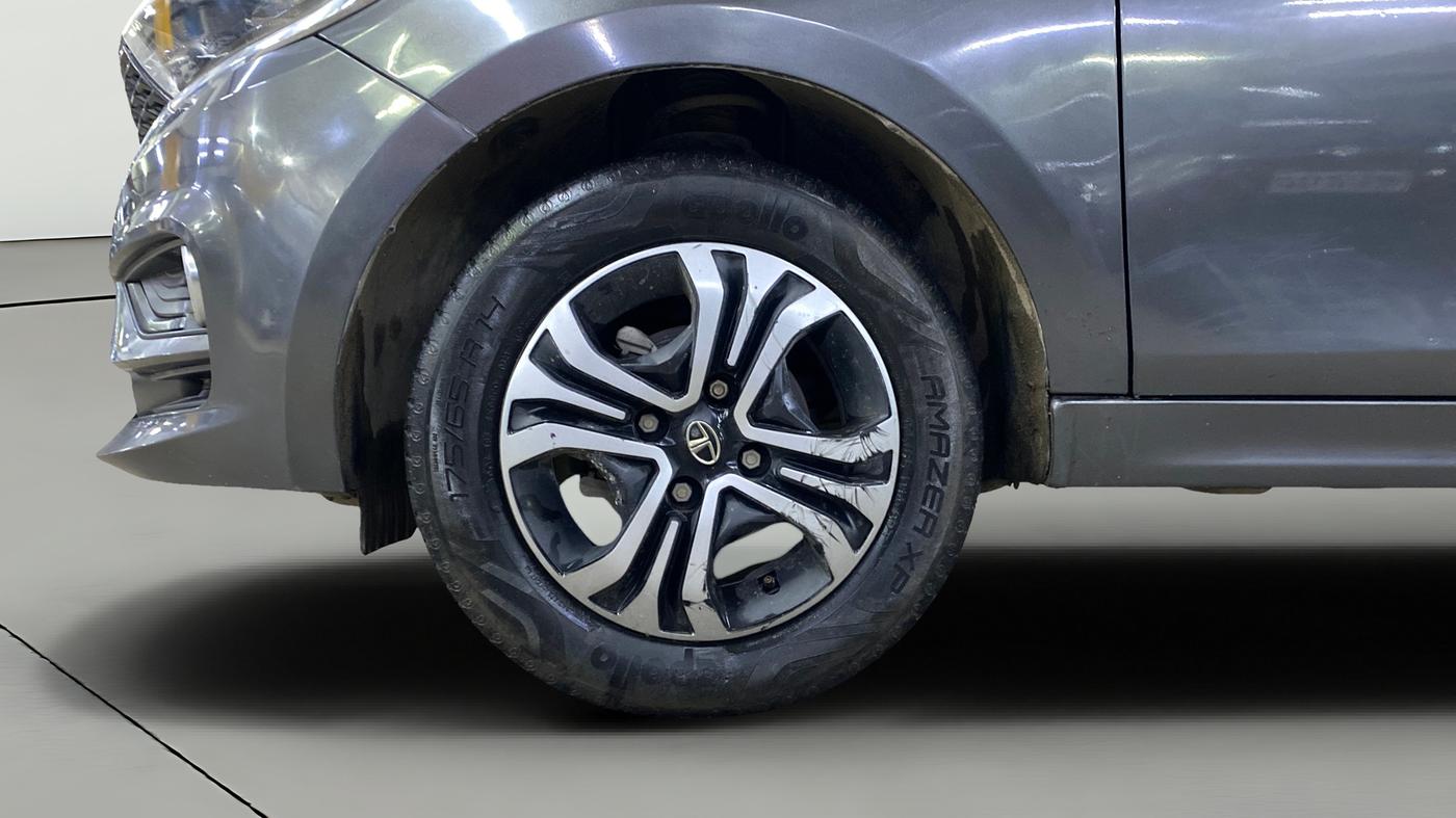 2021 Tata Tiago XZA PETROL, Petrol, Automatic, 17,262 km, Left Front Wheel